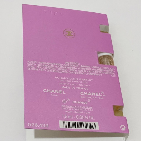 CHANEL travel size gift set 7pc - Creams Mascara Serum Notecard Envelope - Picture 14 of 14